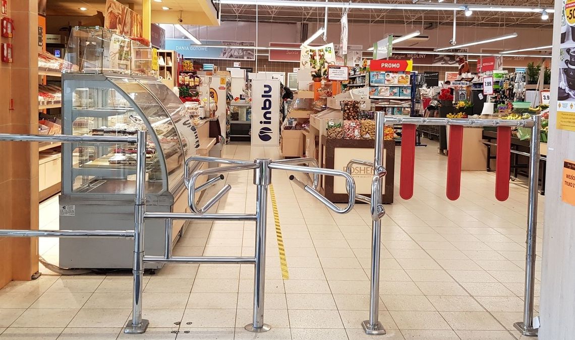 Złodziej włamał się do Intermarche
