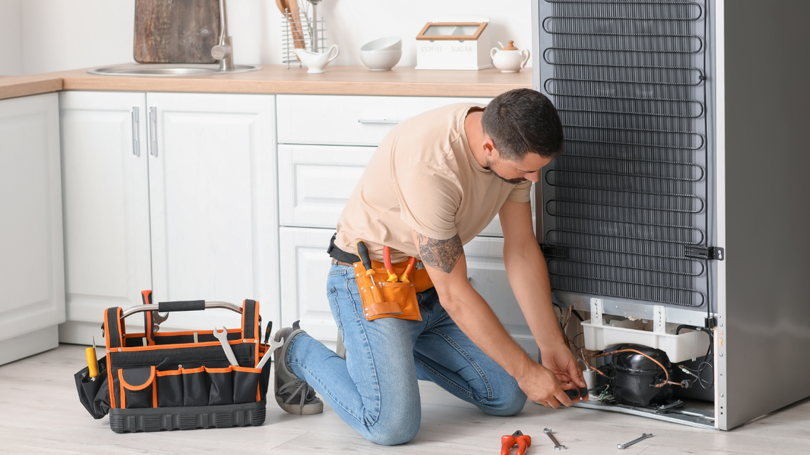 Złota rączka szybko potrzebna, zwłaszcza przed świętami. Bez ryzyka nieudanej samodzielnej naprawy