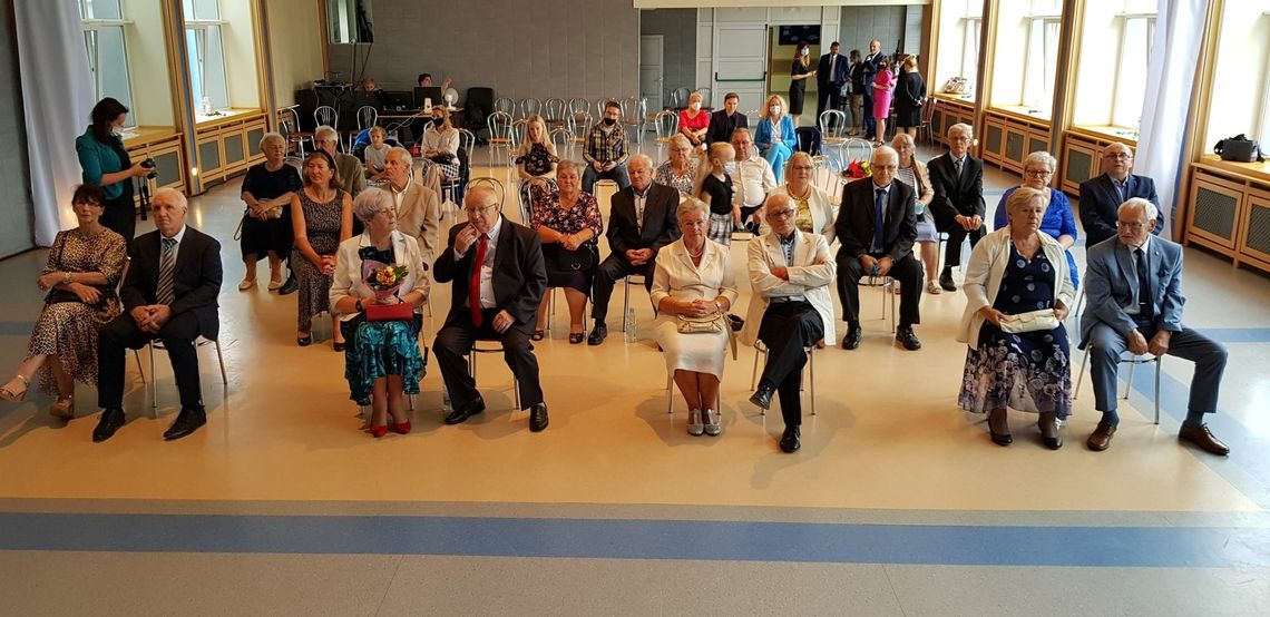 Złote gody pięknych pań i przystojnych panów Złote gody pięknych pań i przystojnych panów