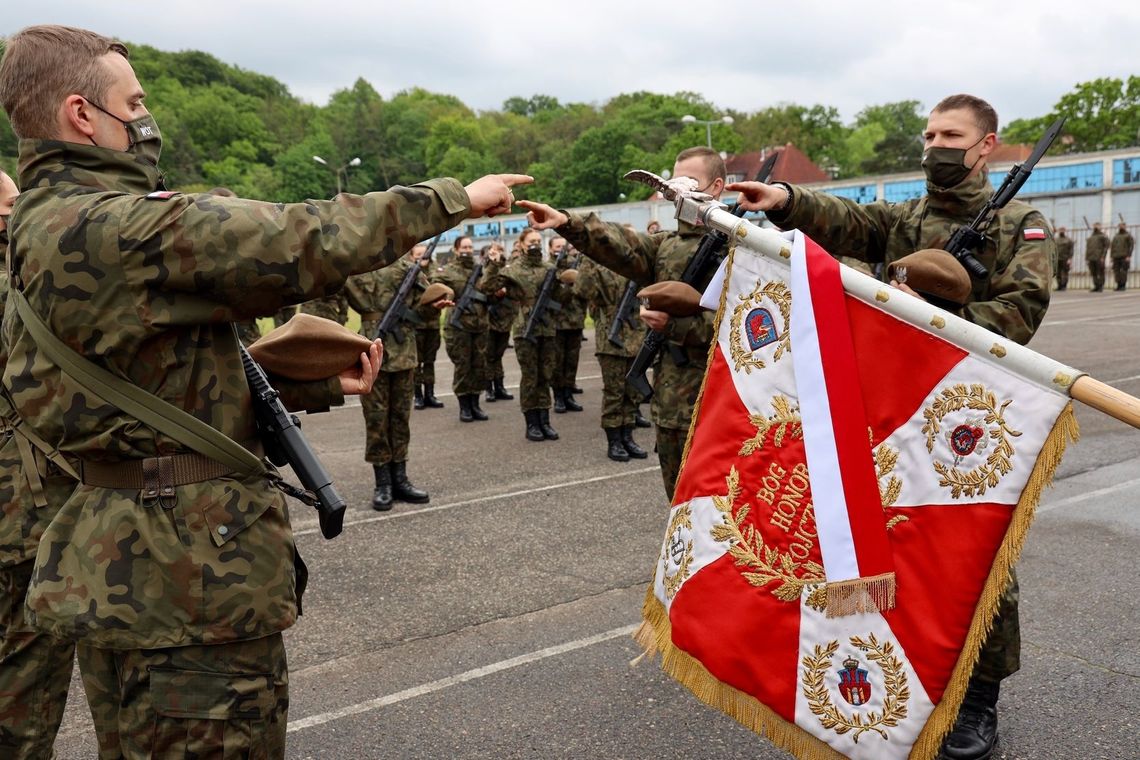 Złożyli uroczystą przysięgę Złożyli uroczystą przysięgę