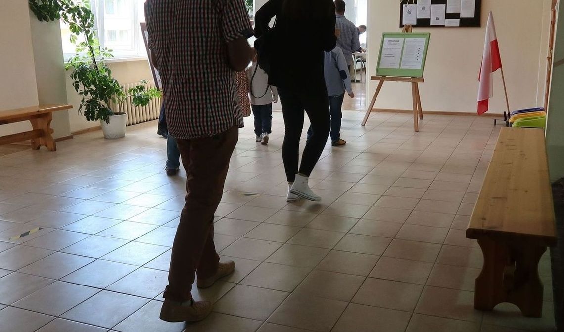 Zmarła w lokalu wyborczym. Głosowanie musiało być przerwane