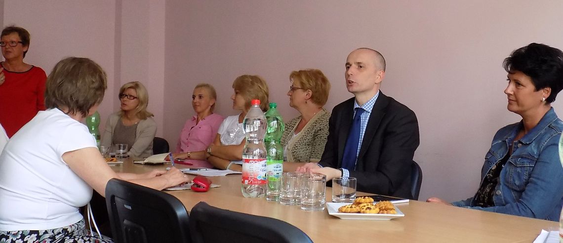 Zmiana przewodniczącej Zmiana przewodniczącej