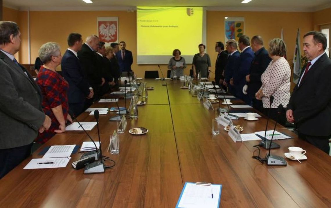 Zmienią budżet i komisję skarg Zmienią budżet i komisję skarg