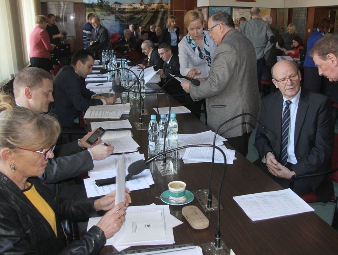 Zmienią budżet i przyznają dotacje