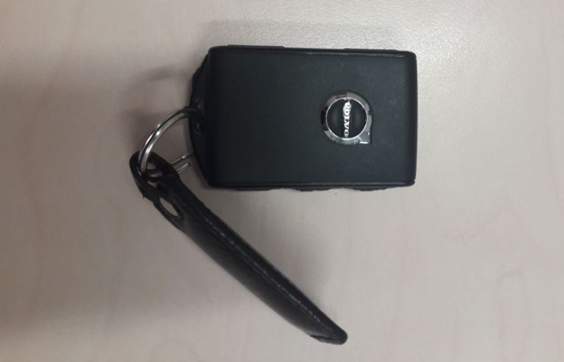 Znaleziono klucz koło garaży. Kto jest właścicielem?