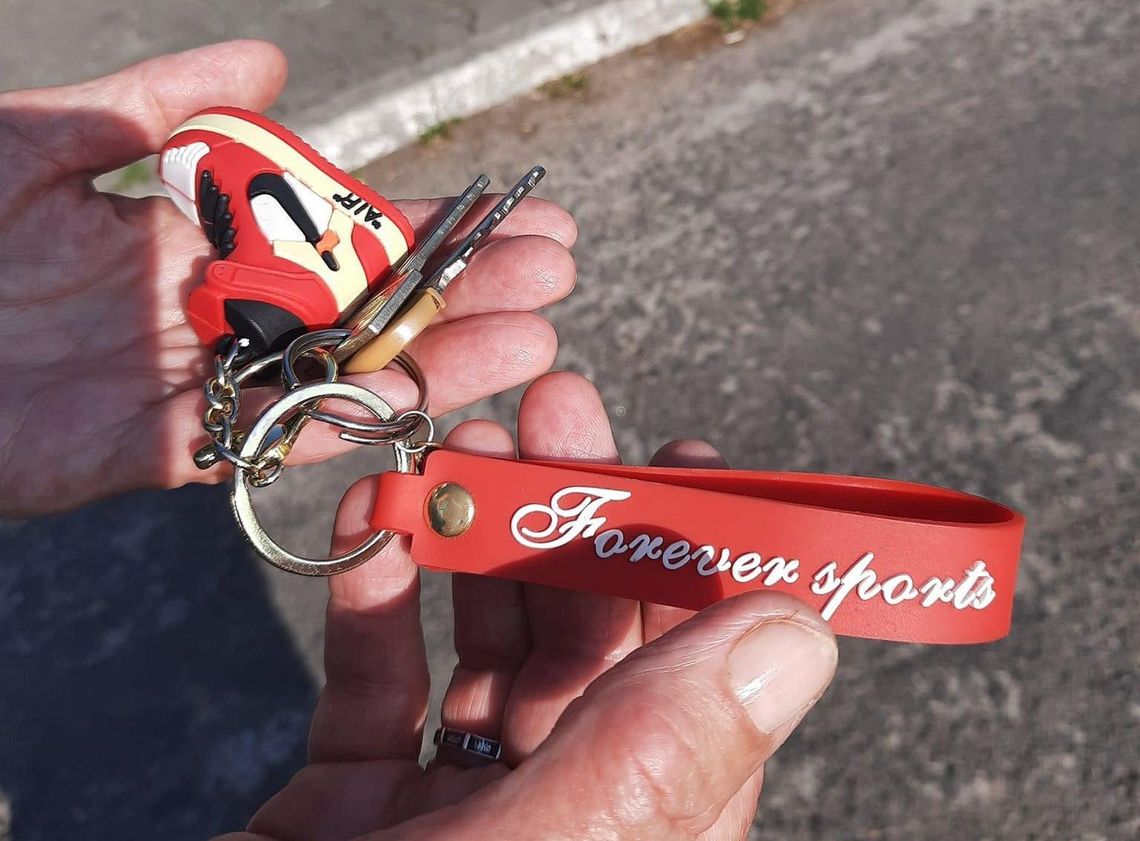 Znaleziono klucze na stadionie w Gryfinie - czyje są? Znaleziono klucze na stadionie w Gryfinie - czyje są?