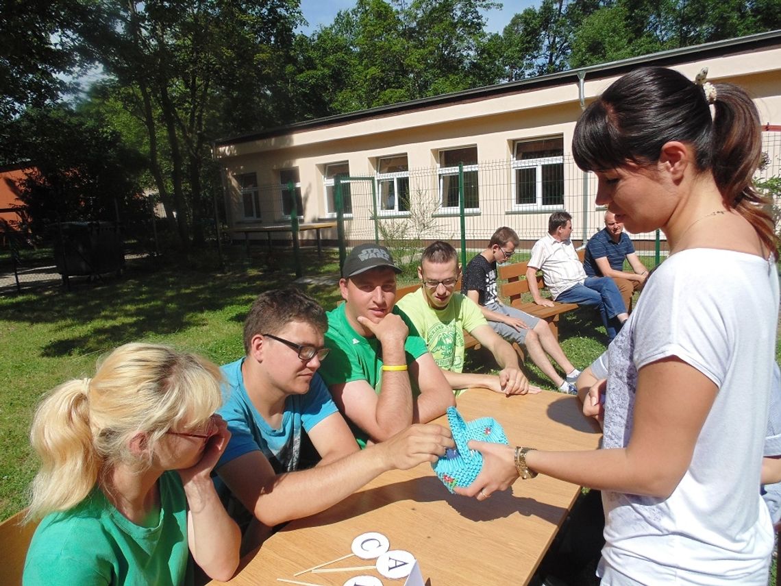 Znaleźli atrakcyjny sposób Znaleźli atrakcyjny sposób