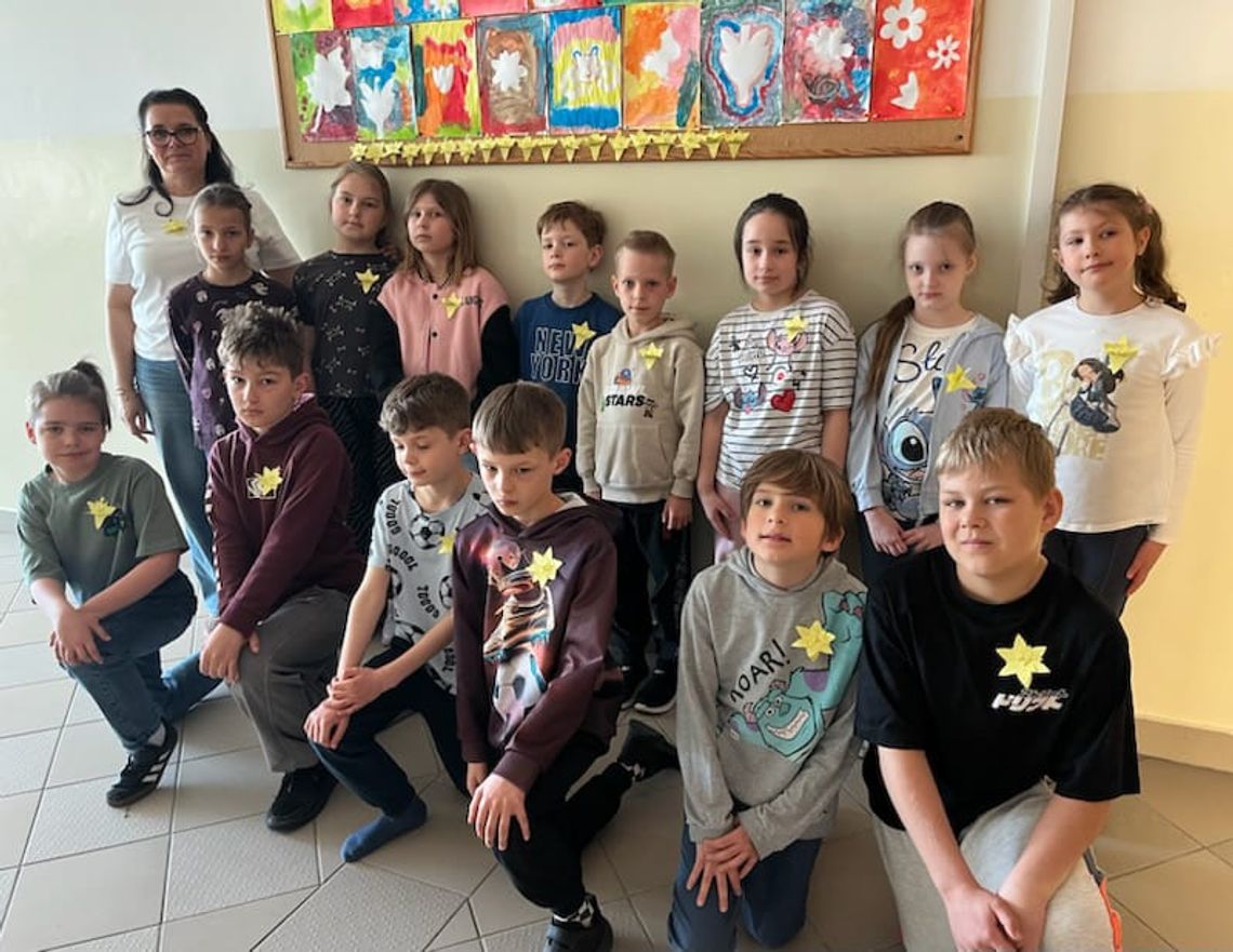 Żółty symbol pamięci w Gryfinie: Akcja „Żonkile 2026”