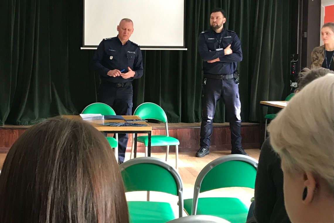 Zostań jednym z nas - apelują policjanci Zostań jednym z nas - apelują policjanci