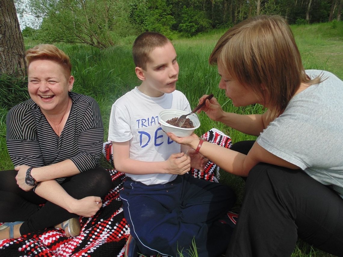 Zrobili sobie piknik nad Ciepłym Kanałem i sfotografowali czaple Zrobili sobie piknik nad Ciepłym Kanałem i sfotografowali czaple