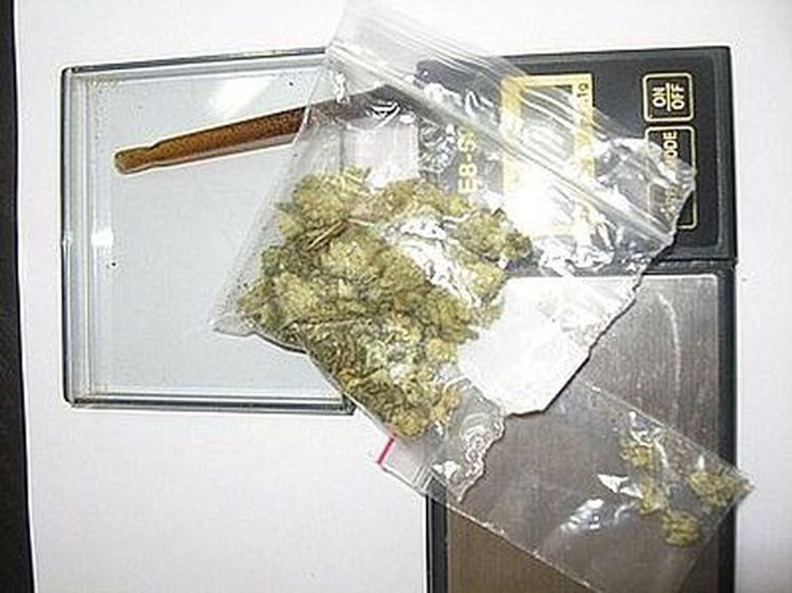 Zrzedła mu mina, gdy usłyszał co mu grozi za narkotyki w kieszeni