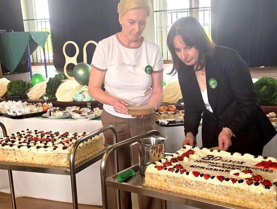 80-lat Szkoły Podstawowej im. Janusza Korczaka w Chojnie 80-lat Szkoły Podstawowej im. Janusza Korczaka w Chojnie
